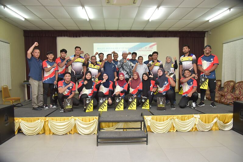 Majlis Meraikan Atlet SUKMA 2022 Pasukan Angkat Berat Terengganu