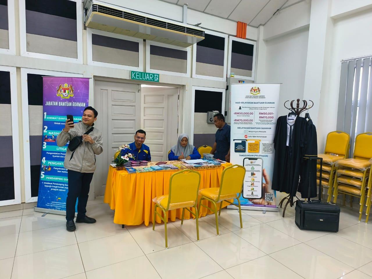 URUS SETIA