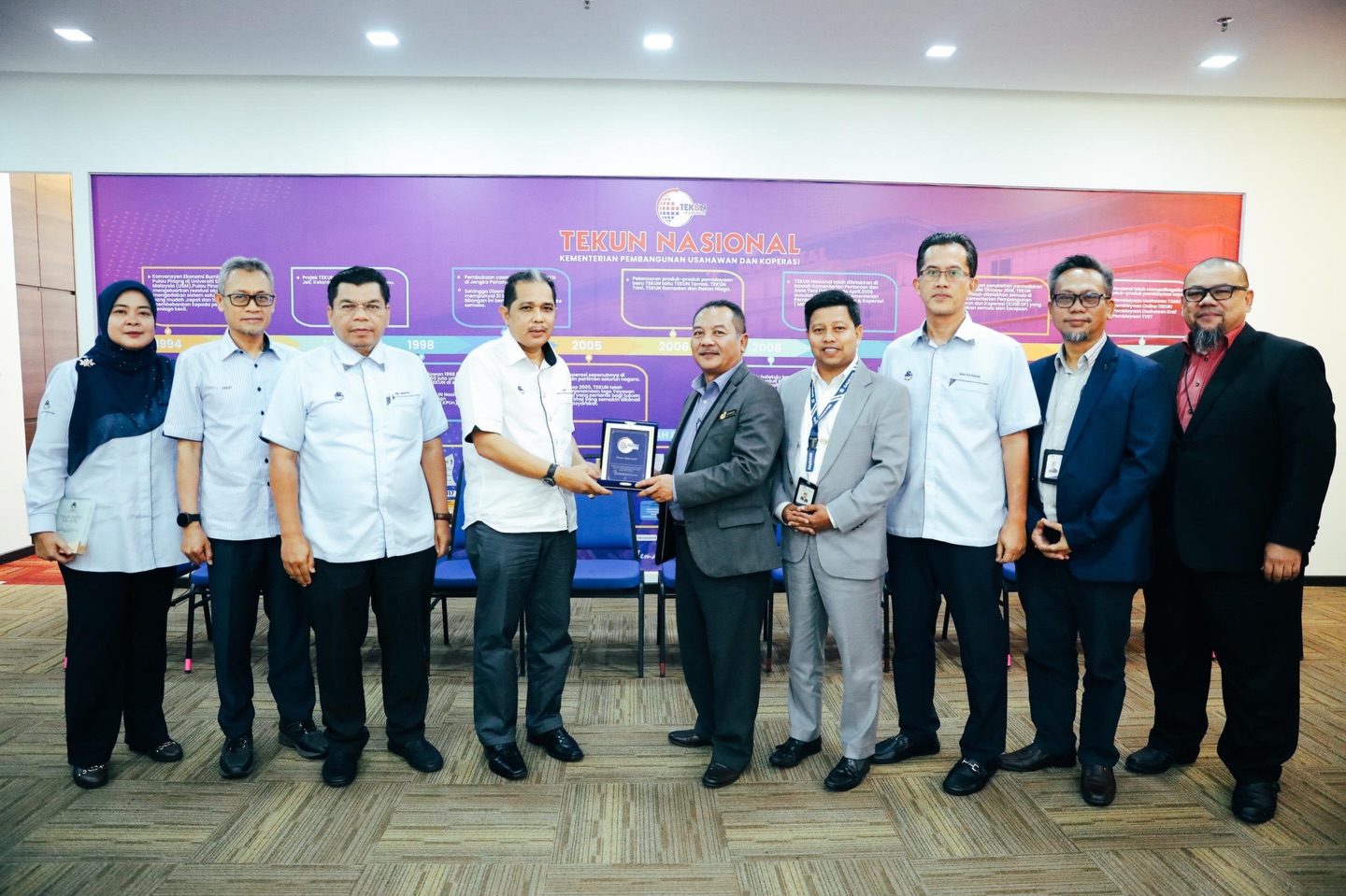 SESI BERGAMBAR YPKTTEKUN