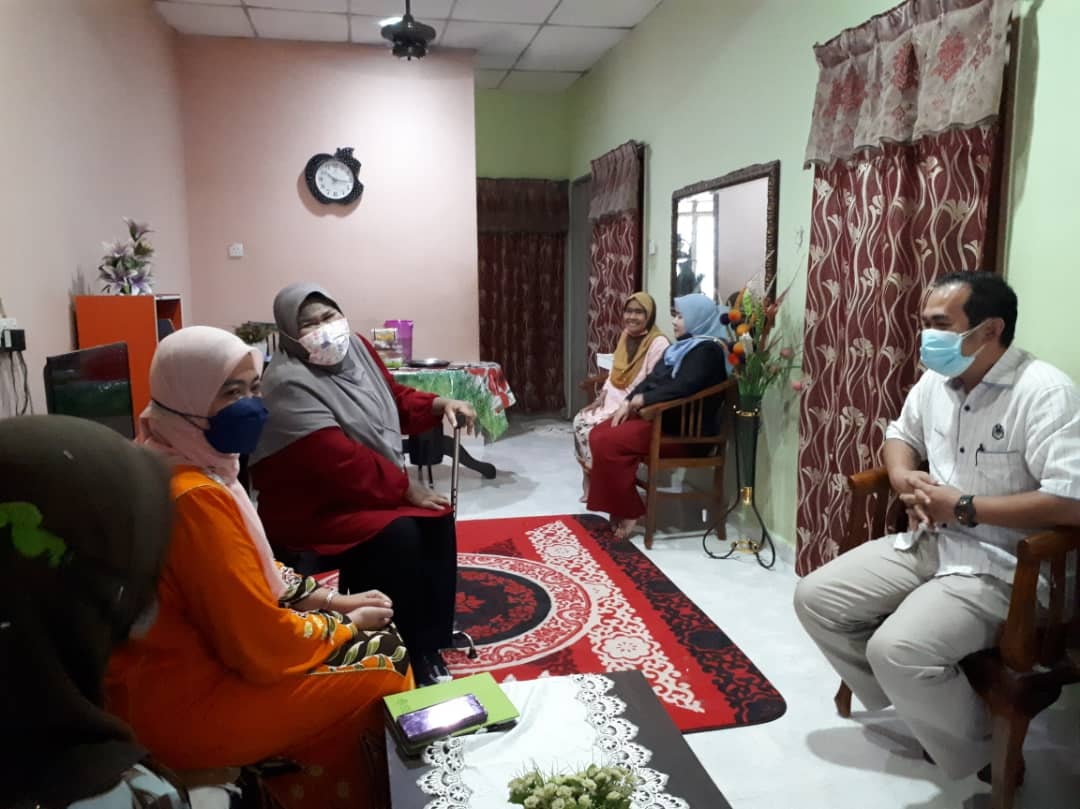 Ziarah Staff